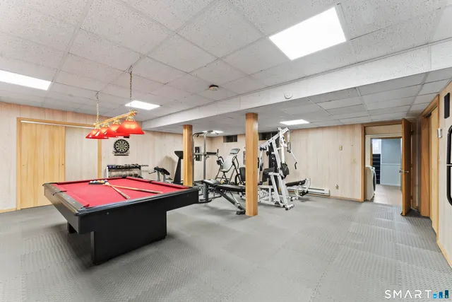 $699,000 | 92 Head Of Meadow Road, Newtown, CT 06470