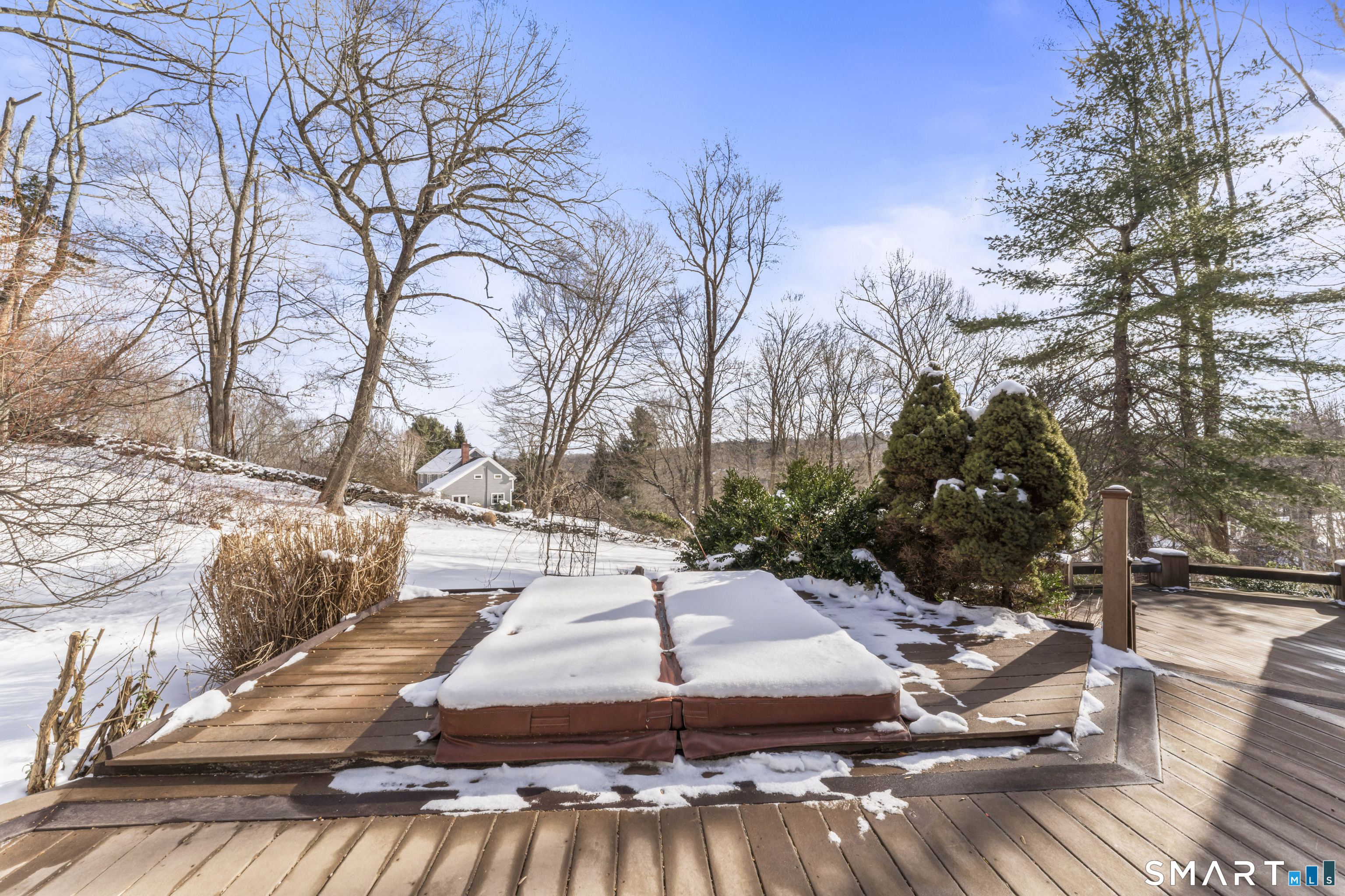 92 Head Of Meadow Road Newtown, CT 06470 - Photo 4 of 37