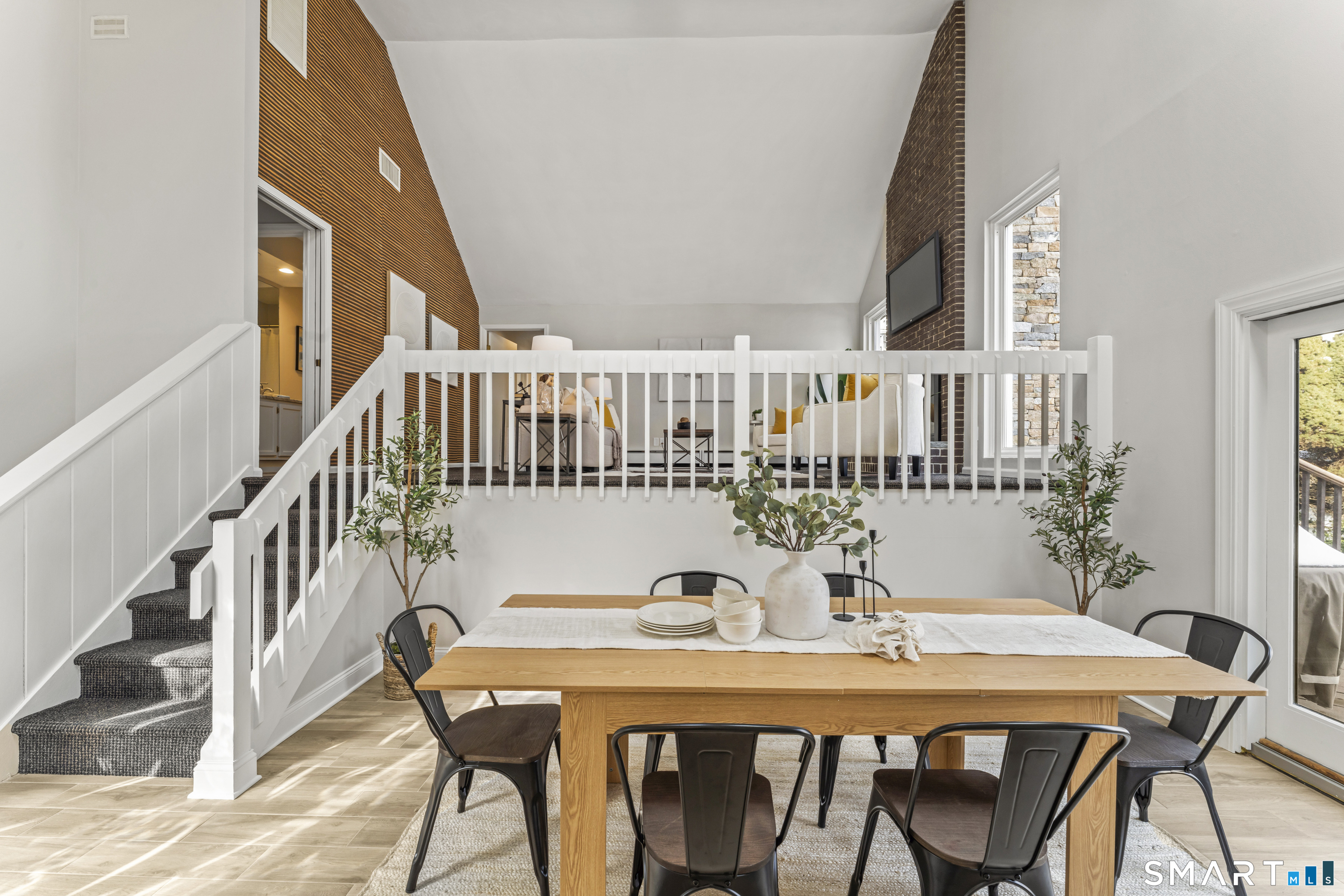 92 Head Of Meadow Road Newtown, CT 06470 - Photo 9 of 37