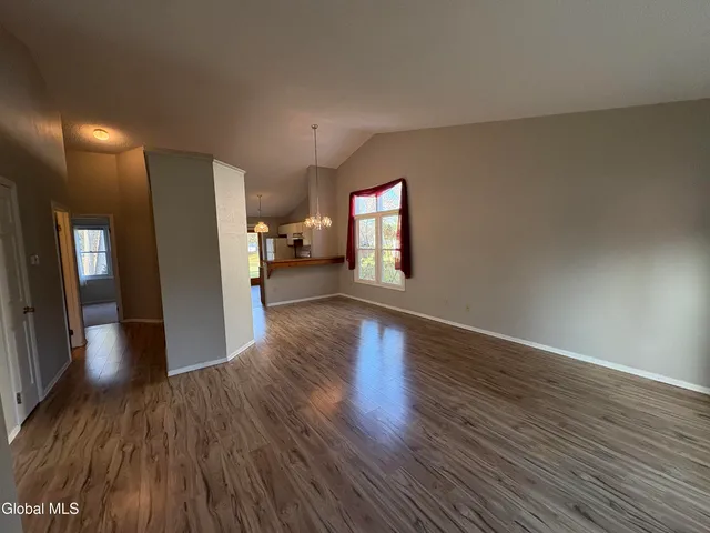 $289,999 | 84 Stoney Creek Drive, Clifton Park, NY 12065