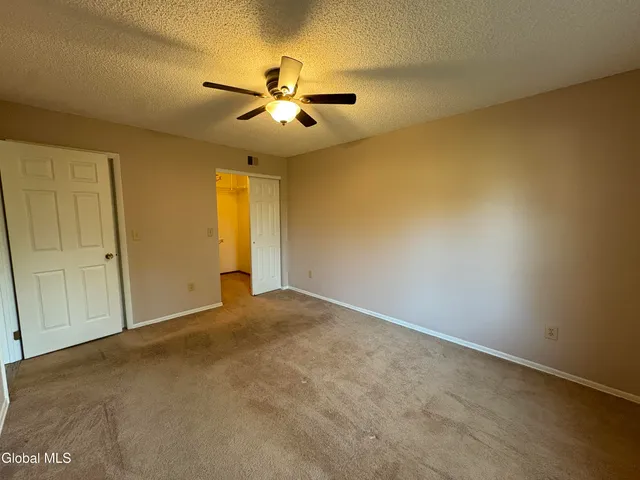 $289,999 | 84 Stoney Creek Drive, Clifton Park, NY 12065