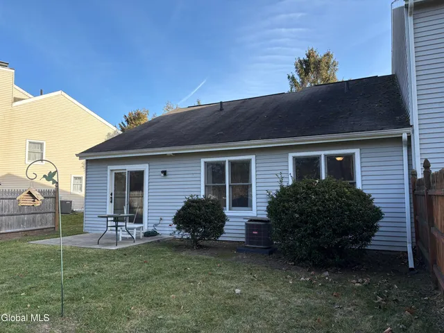 $289,999 | 84 Stoney Creek Drive, Clifton Park, NY 12065