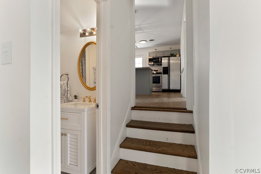5612 Lipton Road Richmond, VA 23225 - Photo 12 of 32 Gallery Image 12