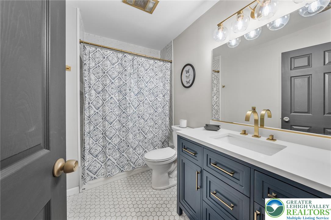 541 Mountain View Road Nazareth, PA 18064 - Photo 27 of 43 Gallery Image 27