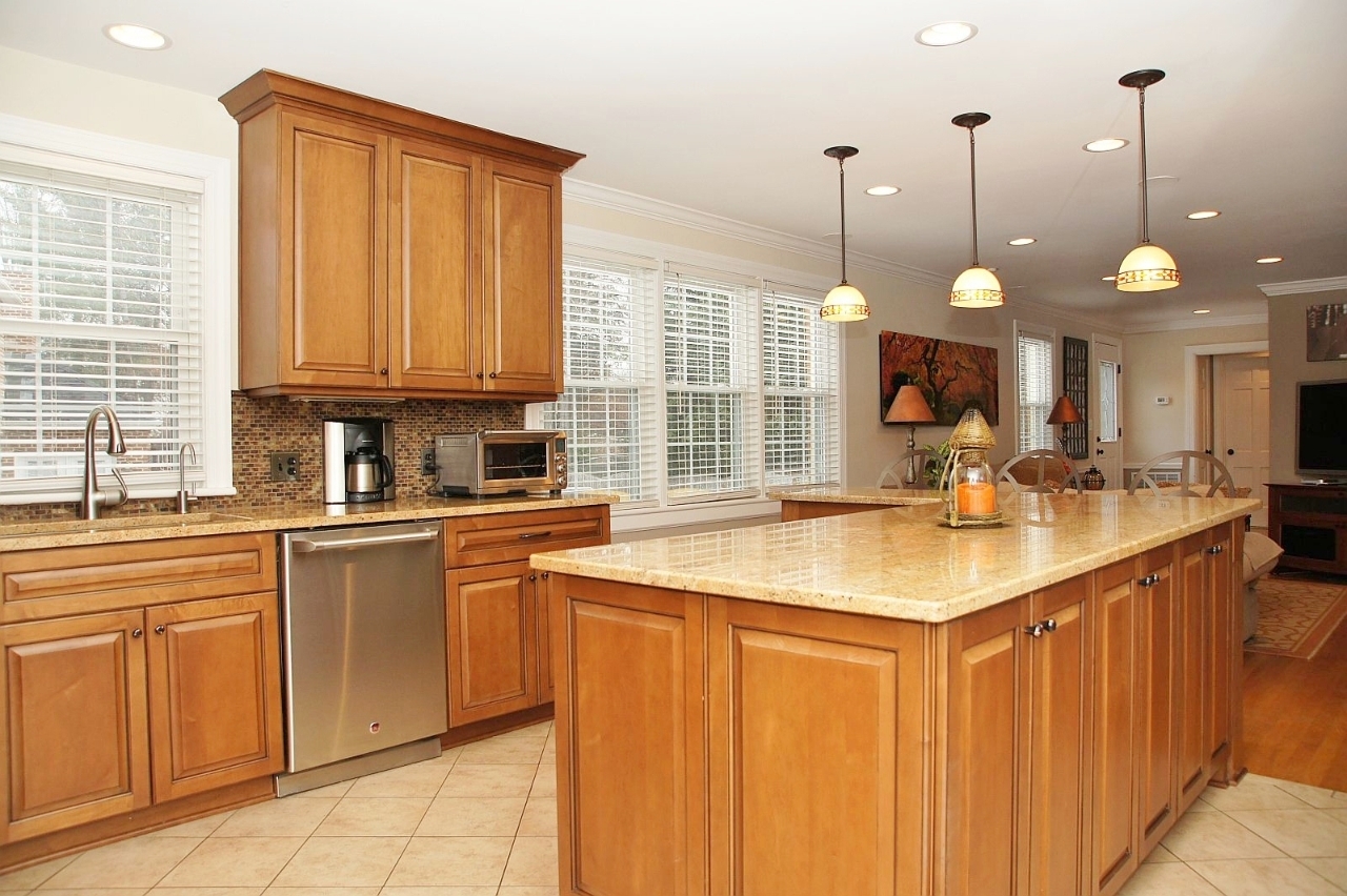 1743 Blair Road Southwest Roanoke, VA 24015 - Photo 12 of 33 Kitchen