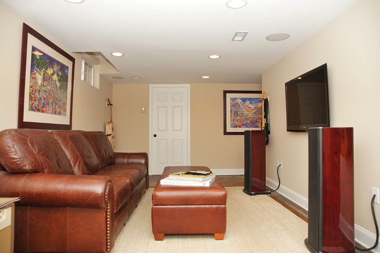 1743 Blair Road Southwest Roanoke, VA 24015 - Photo 26 of 33 Den