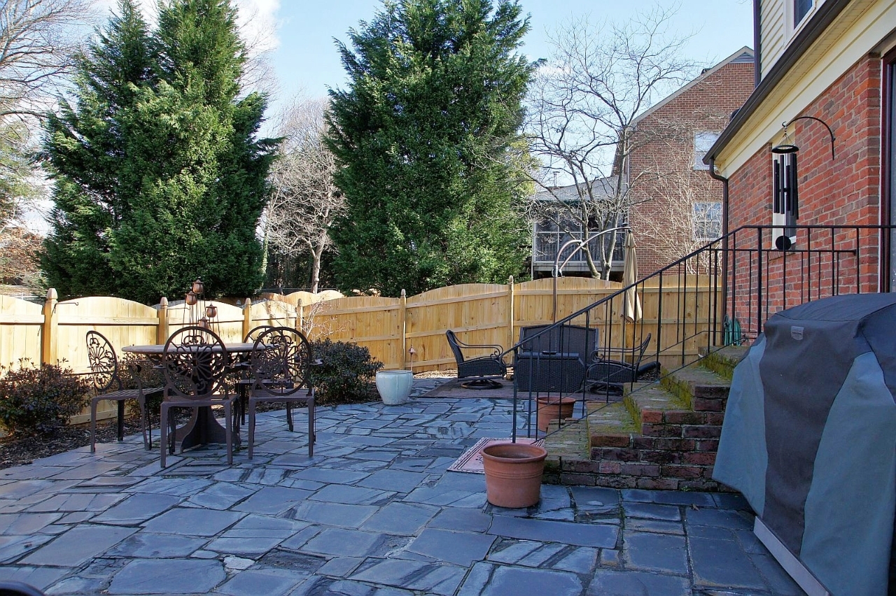 1743 Blair Road Southwest Roanoke, VA 24015 - Photo 30 of 33 Patio