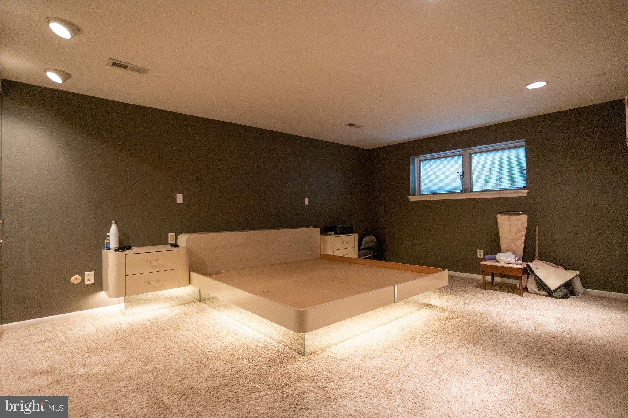 1094 Welsh Road Philadelphia, PA 19115 - Photo 12 of 17