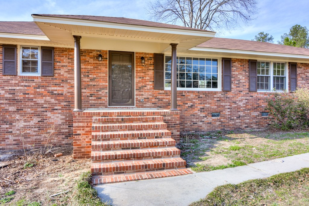 4769 Rollins Road Augusta, GA 30906 - Photo 4 of 41 Gallery Image 4