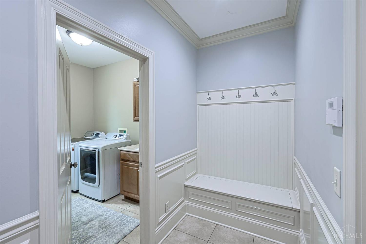 376 Compton Road Wyoming, OH 45215 - Photo 55 of 84