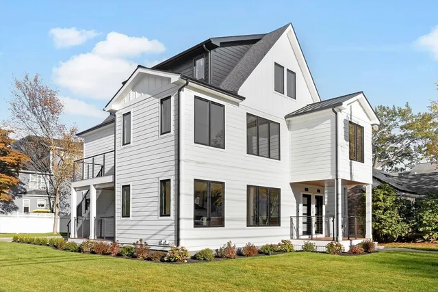 $1,375,000 | 265-267 River Street, Unit 265, Newton, MA 02465