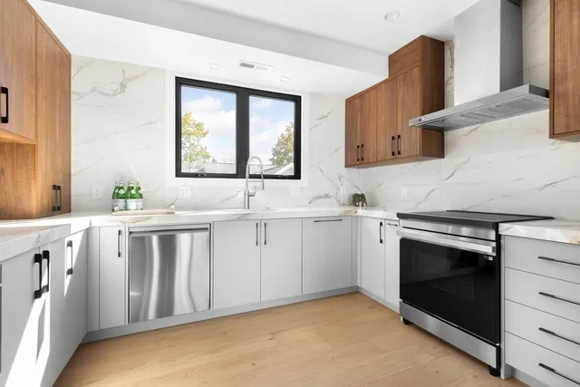 $1,375,000 | 265-267 River Street, Unit 265, Newton, MA 02465