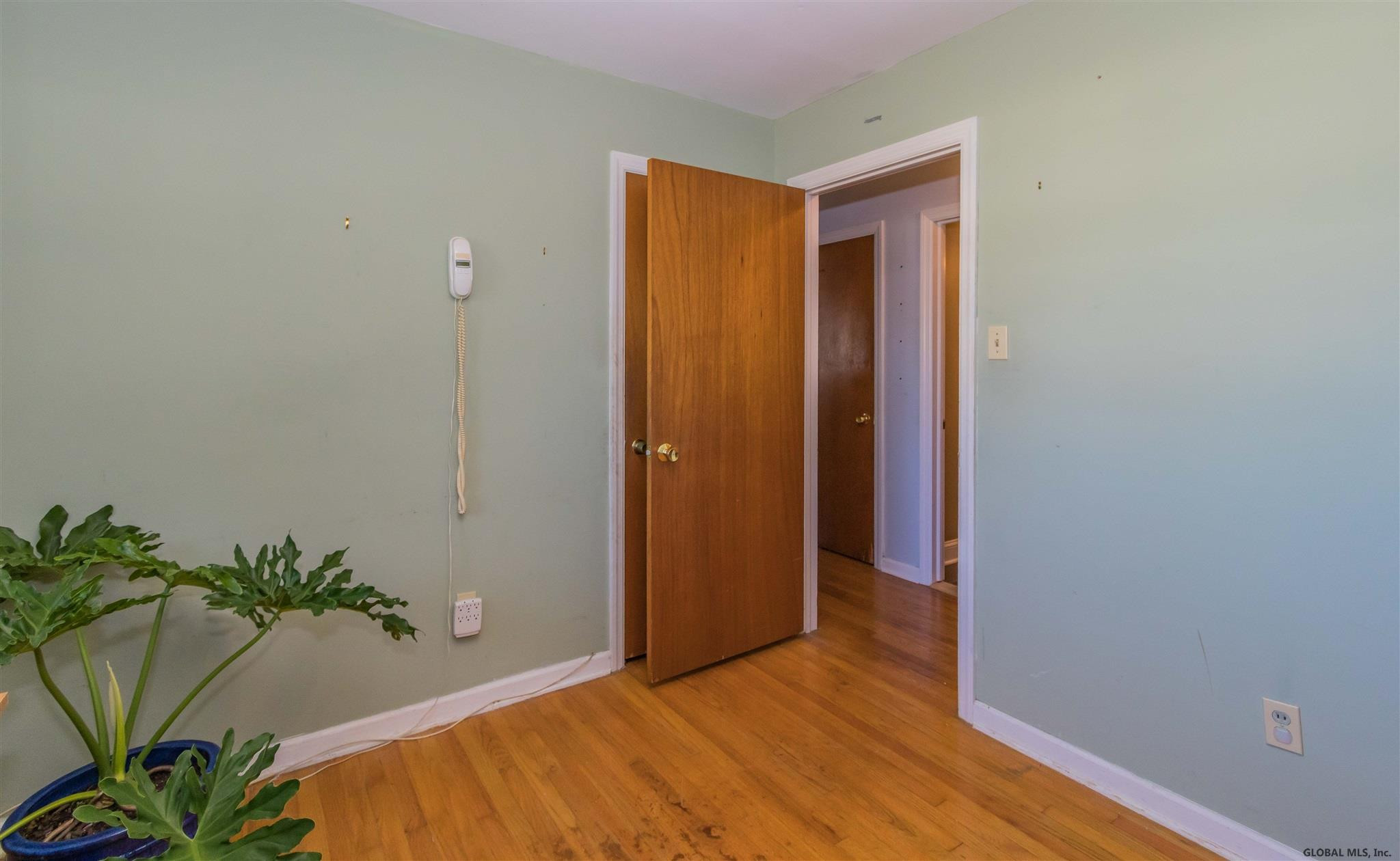 73 Mordella Road Colonie, NY 12205 - Photo 17 of 43 Photo 17