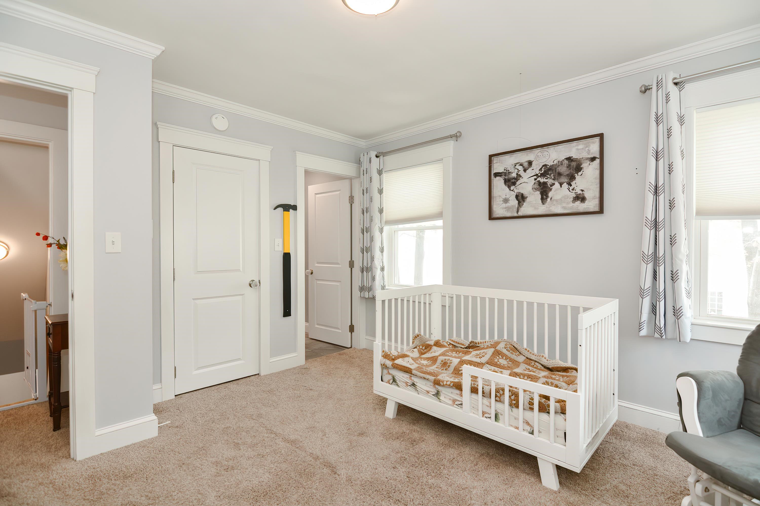 21 Fifield Street Nashua, NH 03060 - Photo 12 of 34 Gallery Image 12