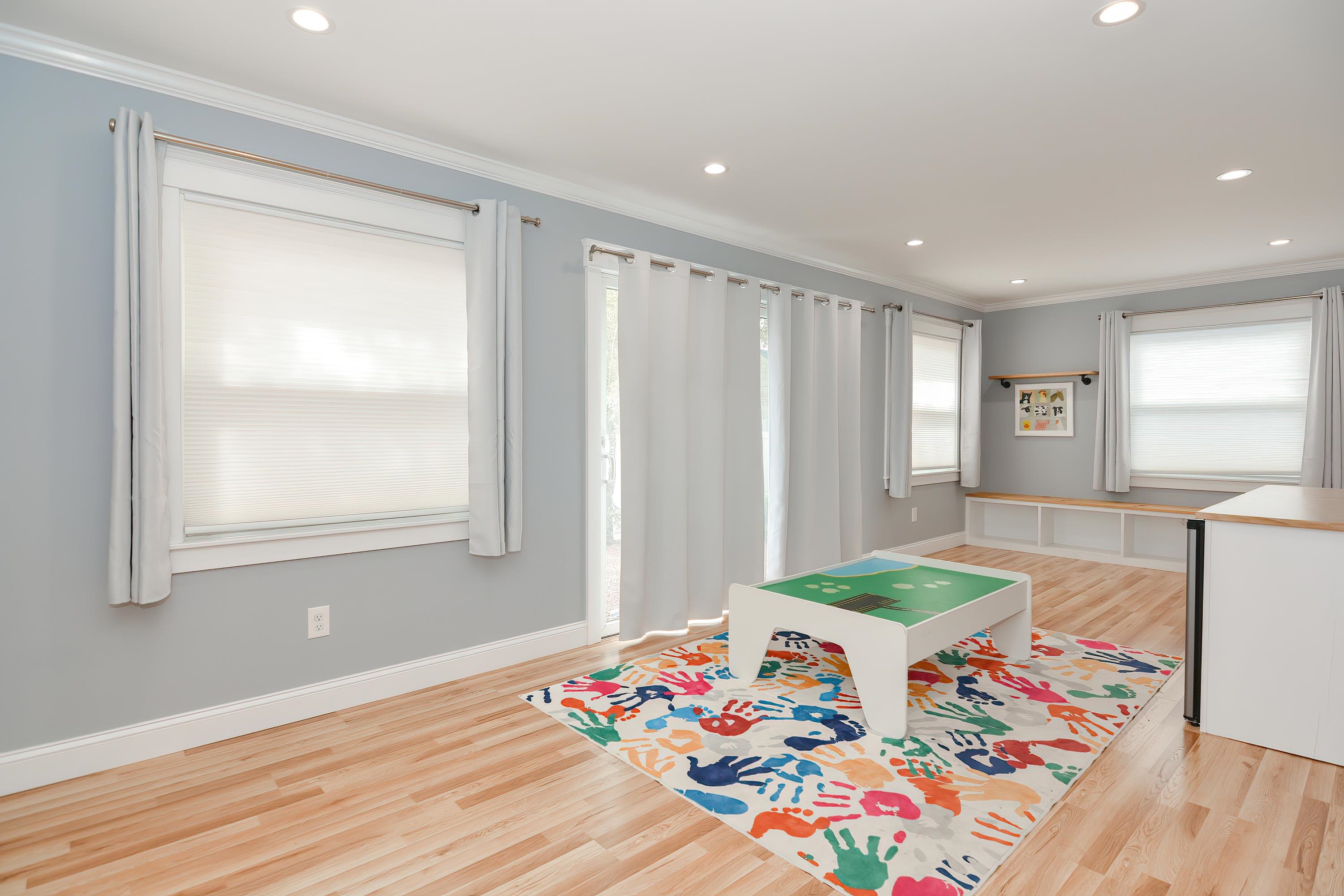 21 Fifield Street Nashua, NH 03060 - Photo 30 of 34 Gallery Image 30