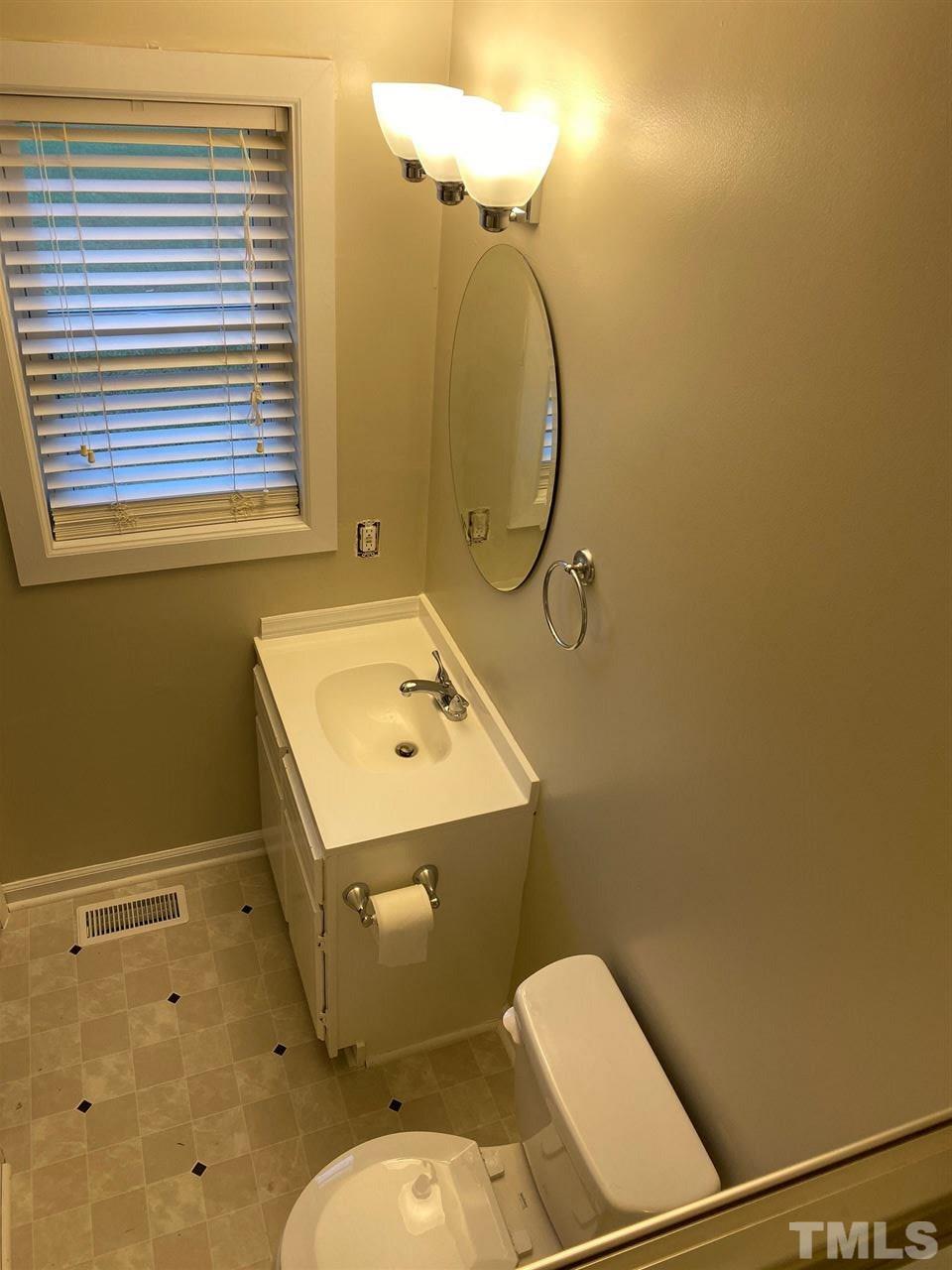 4894 A Elevation Road Benson, NC 27504 - Photo 10 of 19