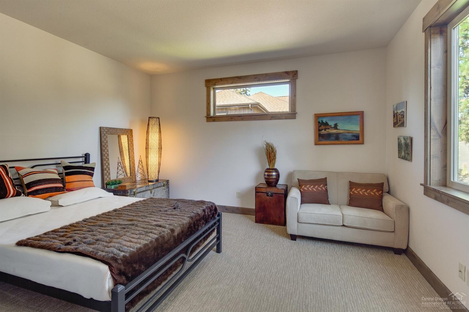 60403 Kangaroo Loop Bend, OR 97702 - Photo 12 of 15 Additional Photo