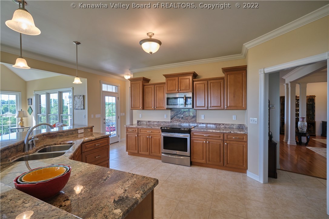 4028 Grandview Rdg Road Buffalo, WV 25033 - Photo 7 of 30 Gallery Image 7