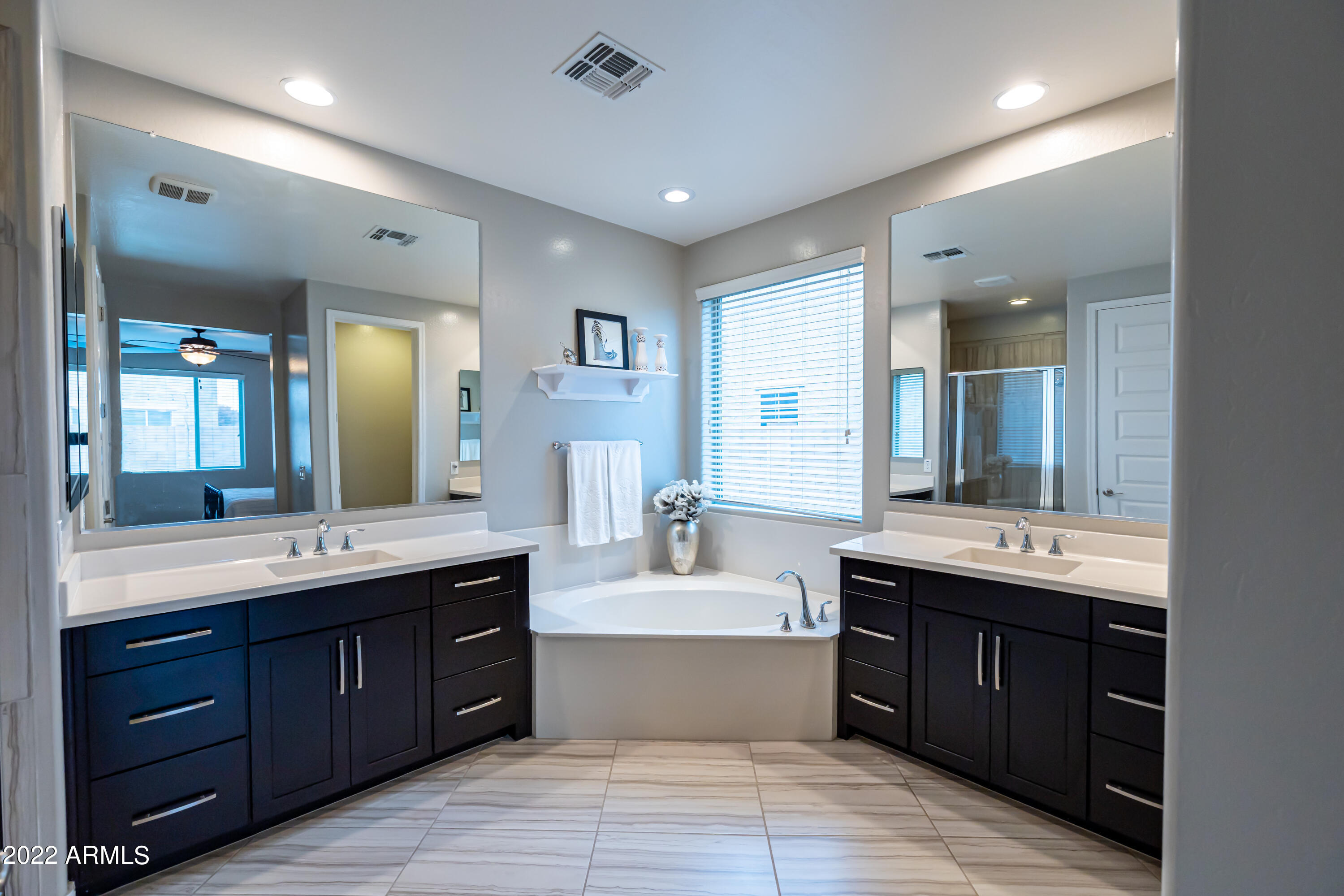 20156 Rosa Road Queen Creek, AZ 85142 - Photo 27 of 34 20156 E Rosa-27