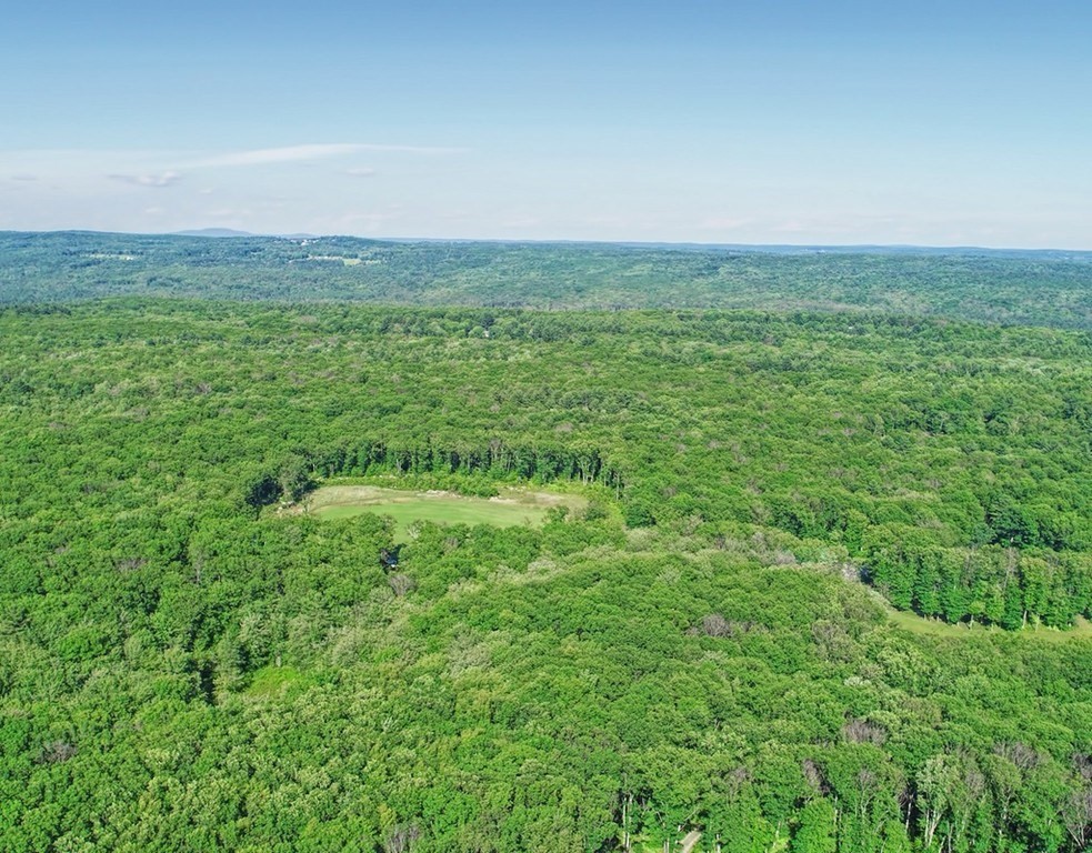 2692 Greenwich Road Hardwick, MA 01082 - Photo 25 of 31