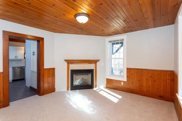 $295,000 | 802 West Avenue, Red Wing, MN 55066