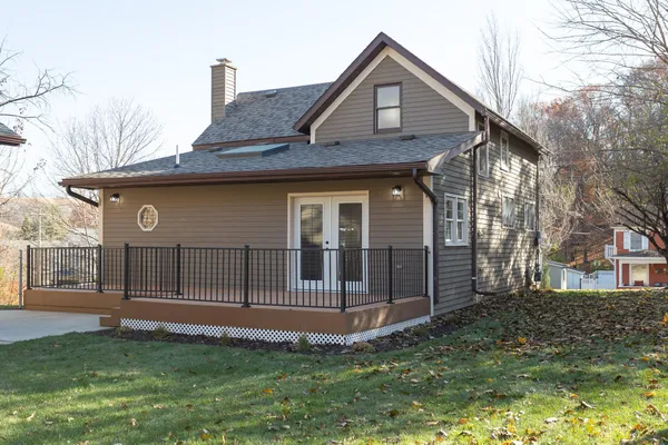 $295,000 | 802 West Avenue, Red Wing, MN 55066