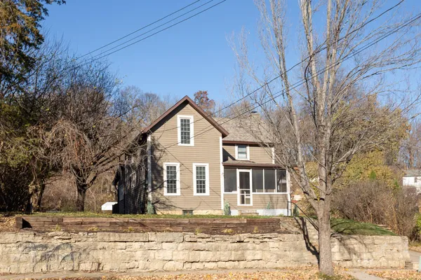 $295,000 | 802 West Avenue, Red Wing, MN 55066
