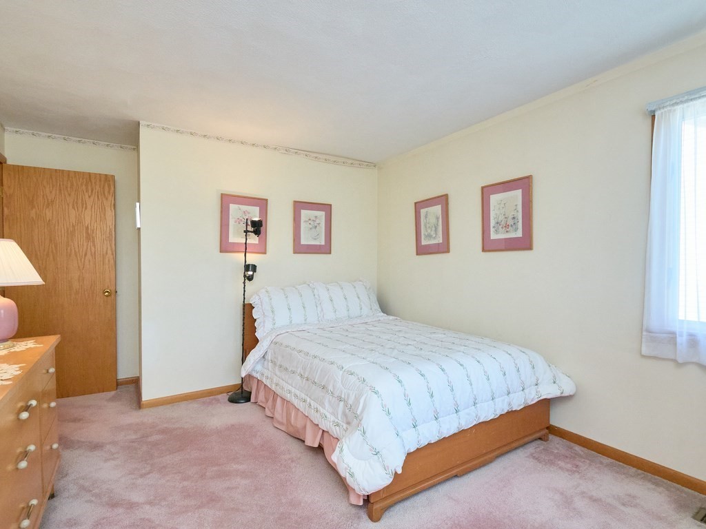 12 Shelley Road Arlington, MA 02476 - Photo 24 of 36 Gallery Image 24