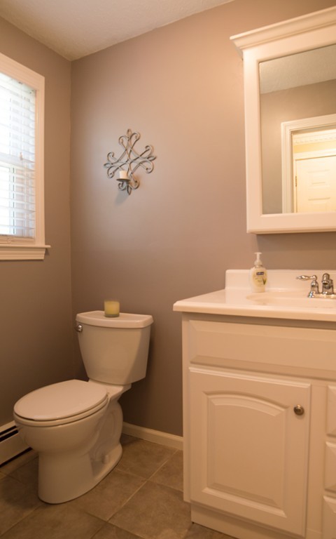 11 Tucker Road Norfolk, MA 02056 - Photo 12 of 22 Gallery Image 12