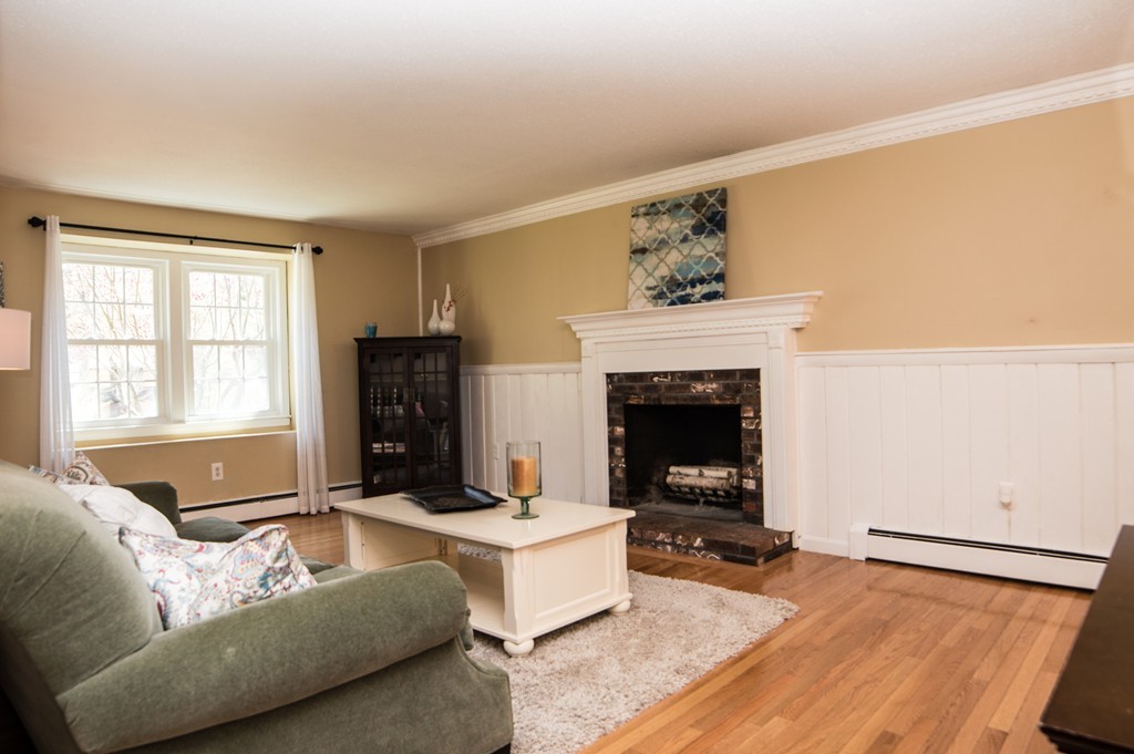 11 Tucker Road Norfolk, MA 02056 - Photo 5 of 22 Gallery Image 5