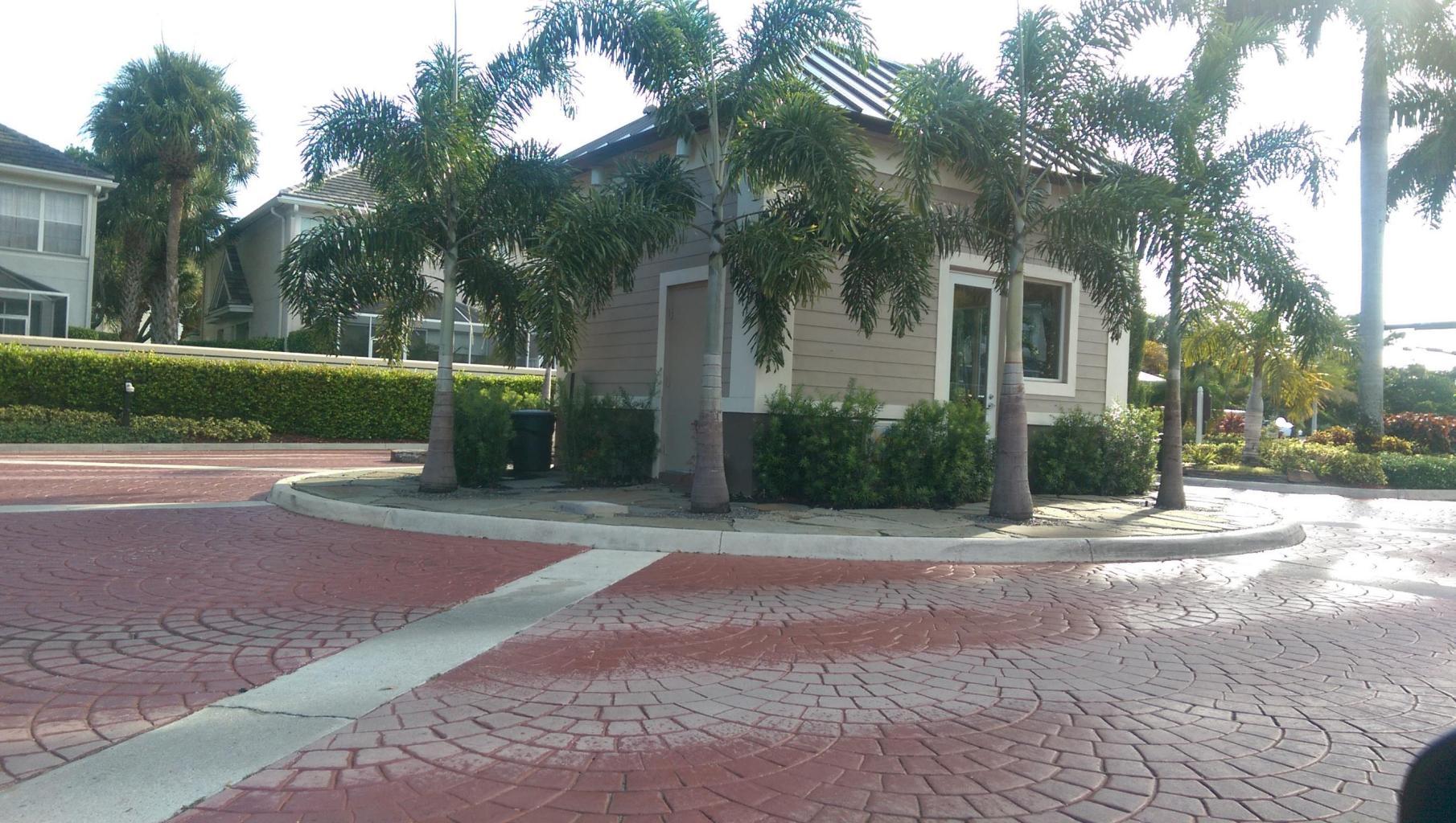 21443 Fairfield Lane Boca Raton, FL 33486 - Photo 23 of 25 FAIR GATE