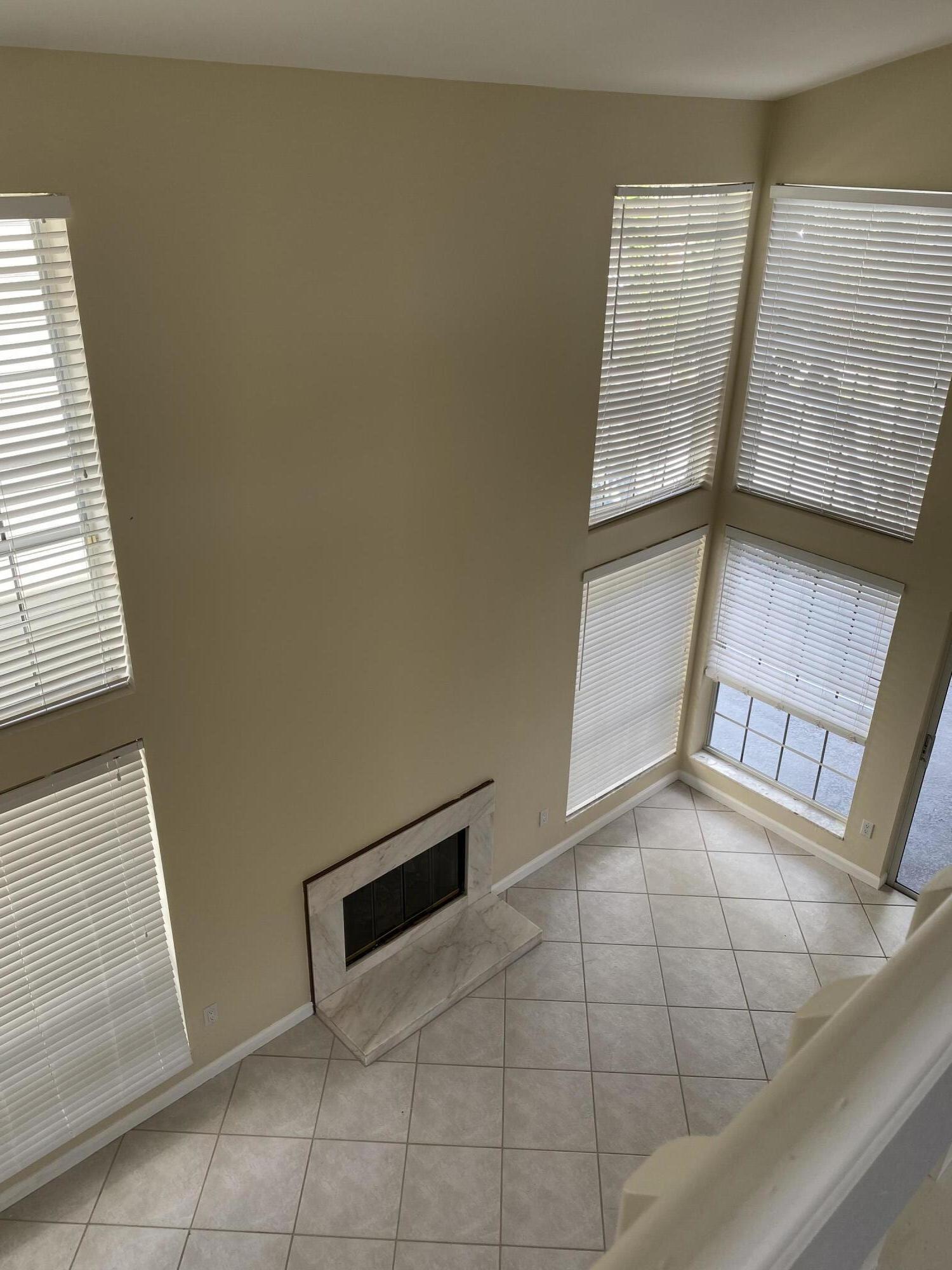 21443 Fairfield Lane Boca Raton, FL 33486 - Photo 4 of 25 IMG_1311