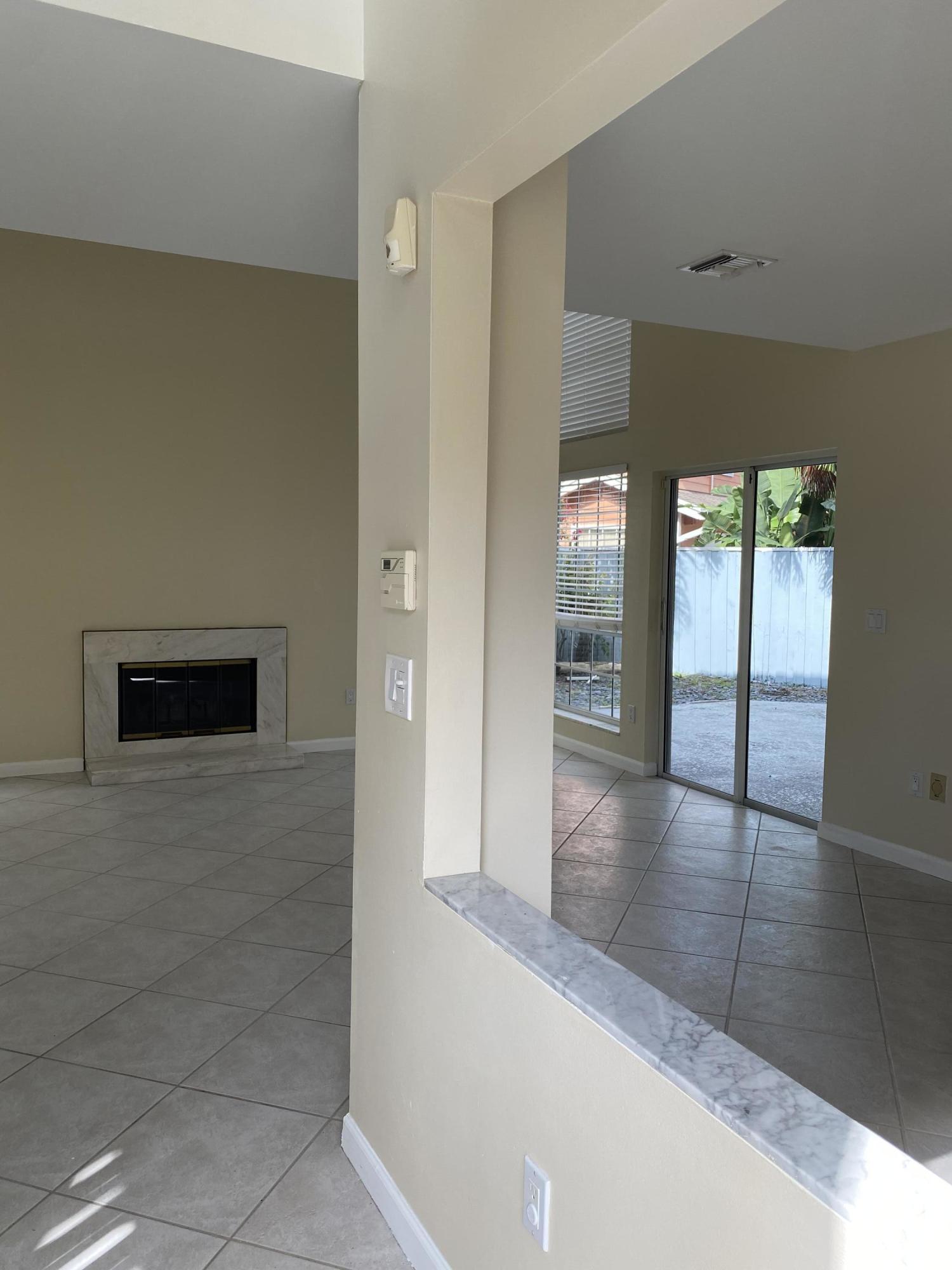 21443 Fairfield Lane Boca Raton, FL 33486 - Photo 7 of 25 IMG_1291 (1)