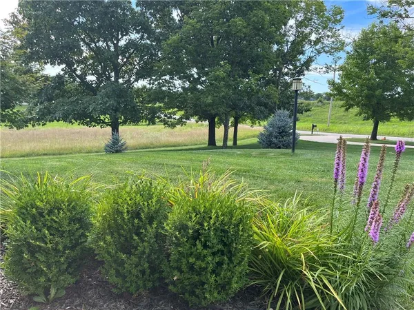 $535,000 | 301 Northwest 179th Street, Smithville, MO 64089