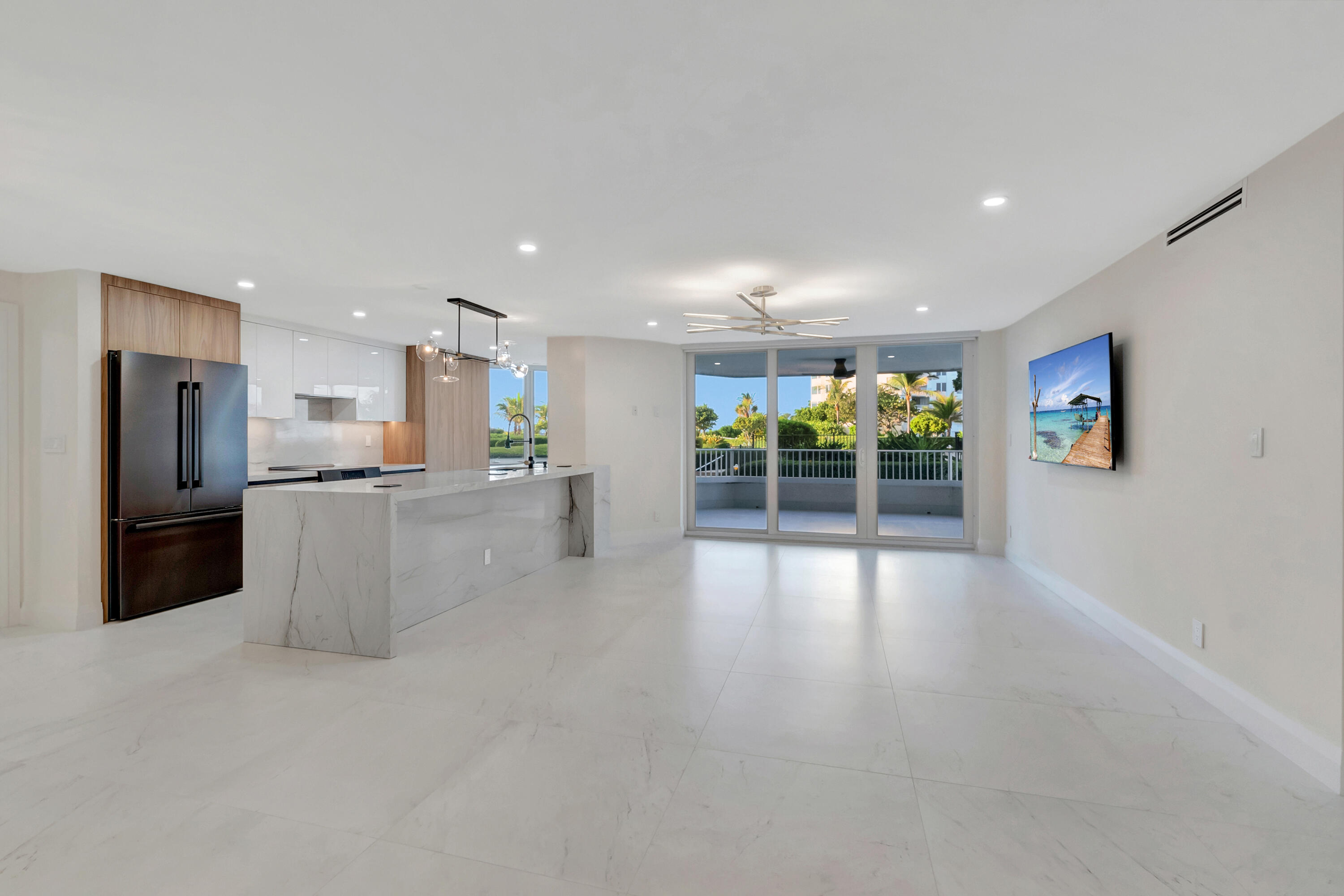 550 South Ocean Boulevard, Unit 203 Boca Raton, FL 33432 - Photo 18 of 56 DSC_3836
