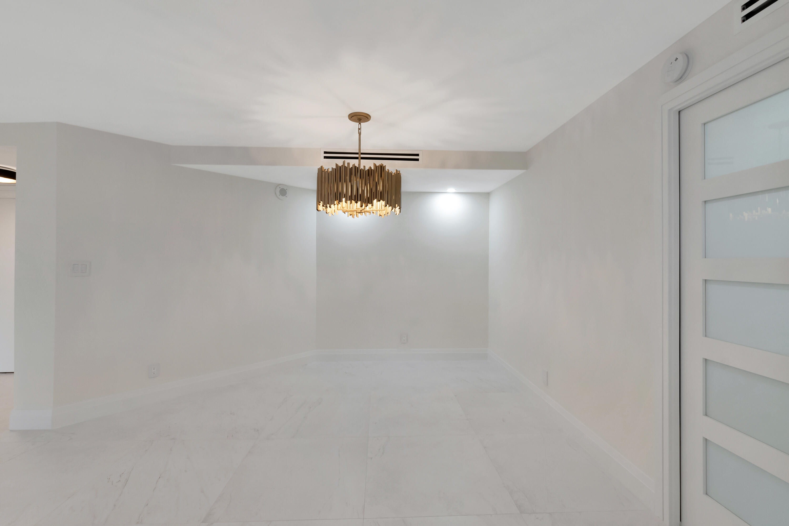 550 South Ocean Boulevard, Unit 203 Boca Raton, FL 33432 - Photo 26 of 56 DSC_3966