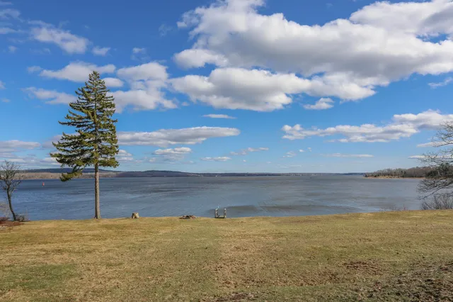 $829,000 | 22 Bayview Drive, Stockton Springs, ME 04981