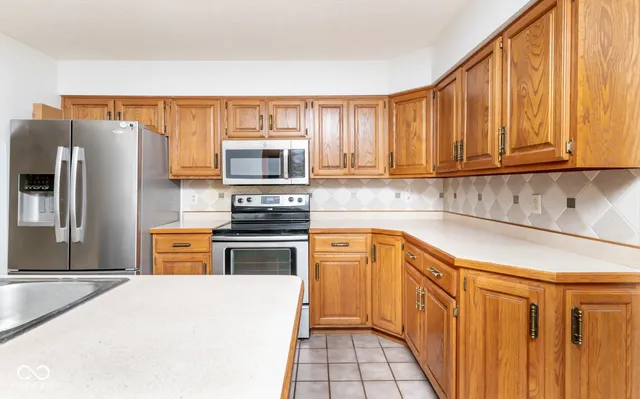 $419,900 | 7713 North County Road 100 West, Seymour, IN 47274