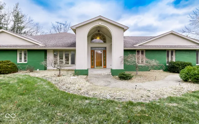 $419,900 | 7713 North County Road 100 West, Seymour, IN 47274