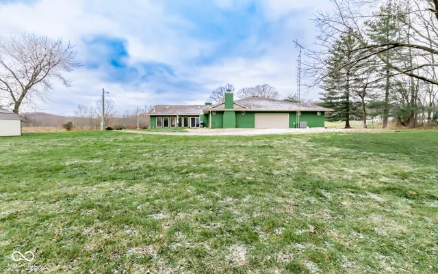$419,900 | 7713 North County Road 100 West, Seymour, IN 47274