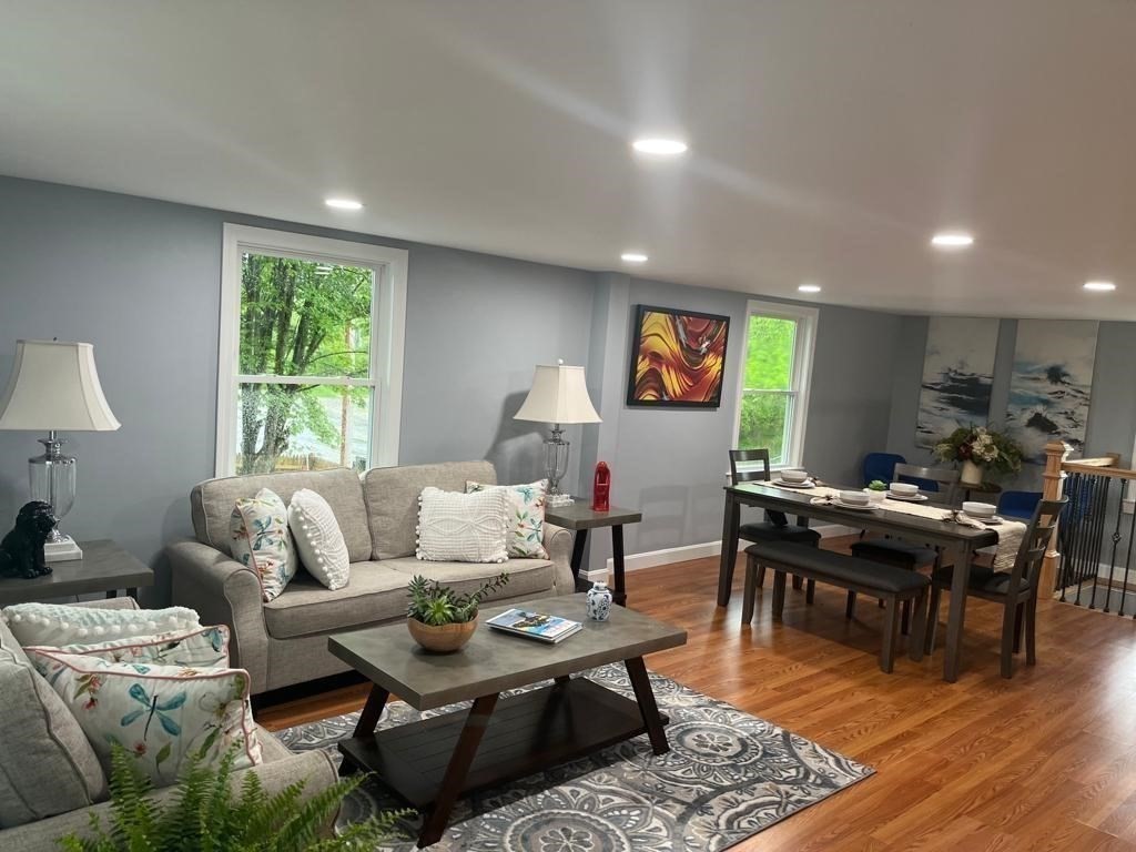 39 Providence Road Sutton, MA 01590 - Photo 4 of 42