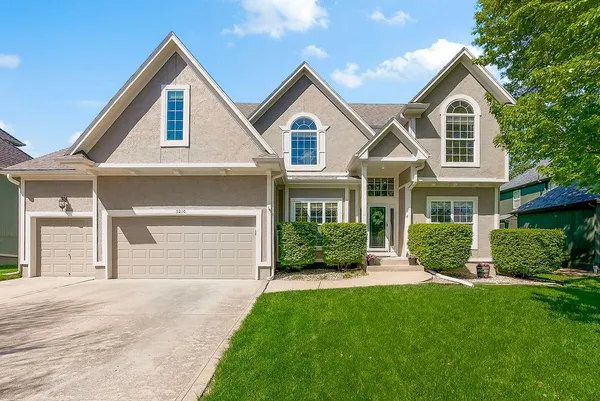 $605,000 | 5210 Round Prairie Street, Shawnee, KS 66226