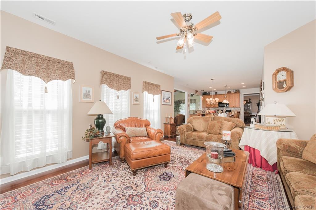 419 Chorus Road Fort Mill, SC 29715 - Photo 17 of 35 Gallery Image 17