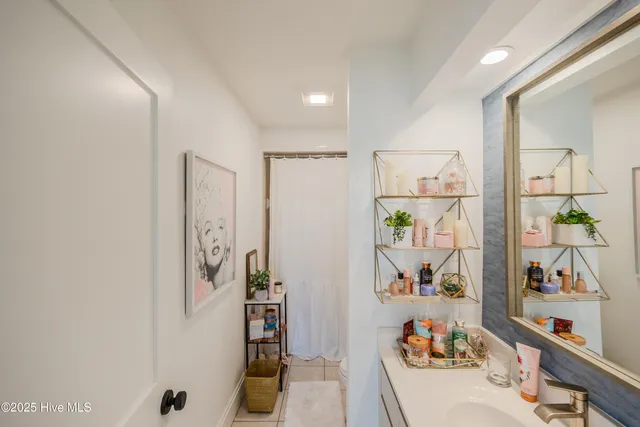 $8,900 | 345 Bradley Drive, Unit 16, Wilmington, NC 28409