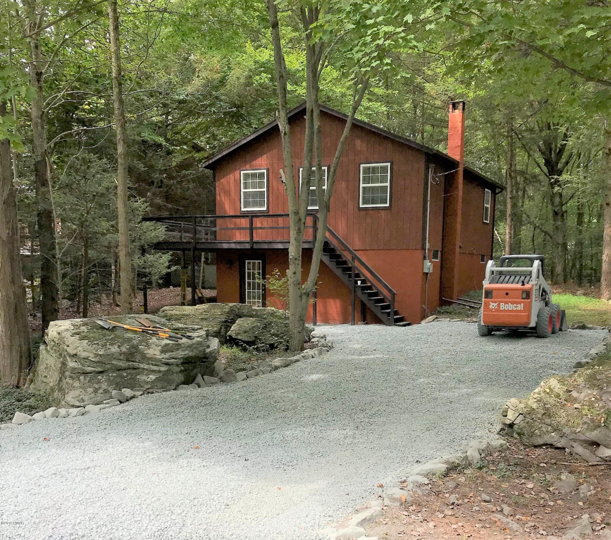 22 Applegate Road Lake Ariel, PA 18436 - Photo 1 of 52