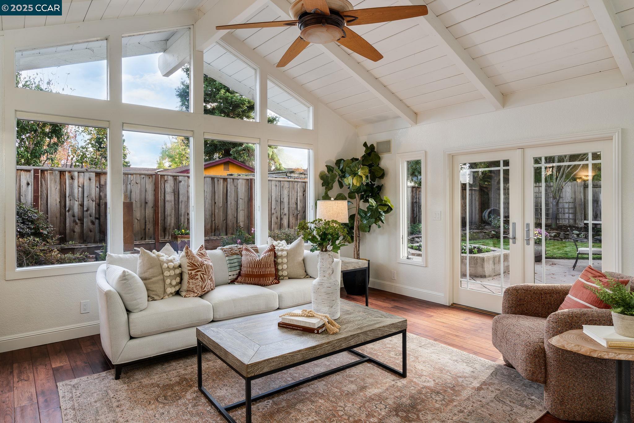 2828 Aptos Way San Ramon, CA 94583 - Photo 13 of 38 a living room with furniture and a potted plant