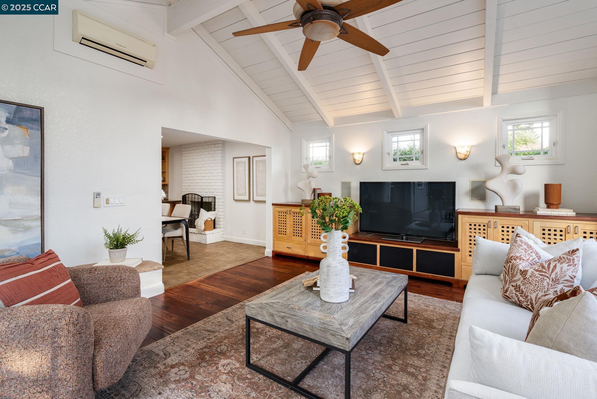 2828 Aptos Way San Ramon, CA 94583 - Photo 15 of 38 a living room with furniture and a flat screen tv