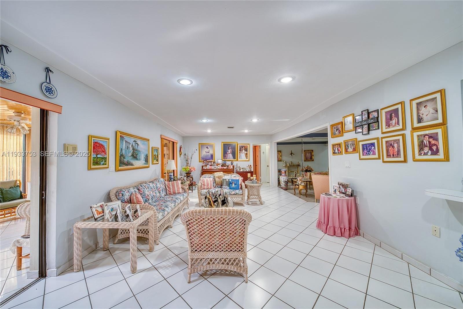 3585 Southwest 107th Court Miami, FL 33165 - Photo 13 of 45 a living room with furniture