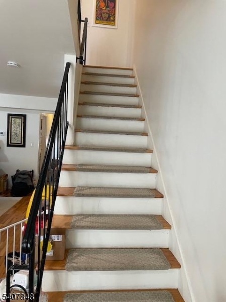 1 Carriage Way, Unit 8 Montclair, NJ 07042 - Photo 7 of 26 a view of entryway