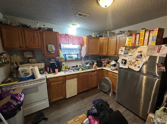 $134,900 | 401 Englehart Lane, Marble Hill, MO 63764